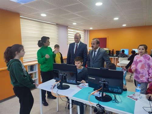 Sayın Kaymakamımız Okul Ziyaretlerinde Bulundu.